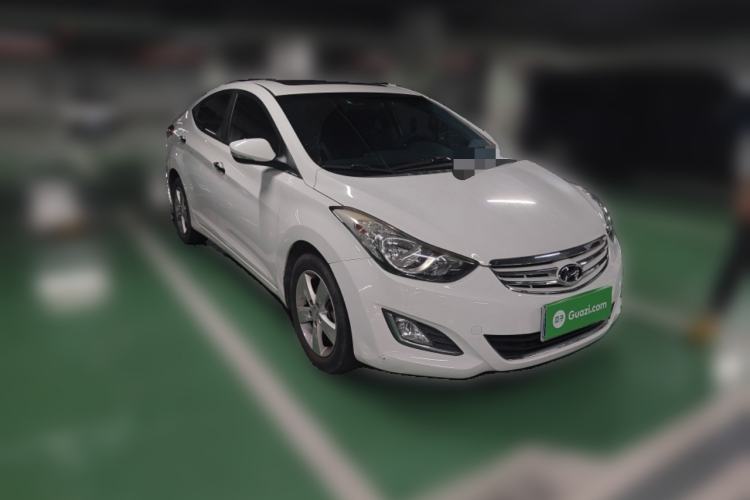 Used Hyundai Elantra (5th Generation / Langdong) 2012 1.6L Automatic Prestige Model Front Right 45 Deg