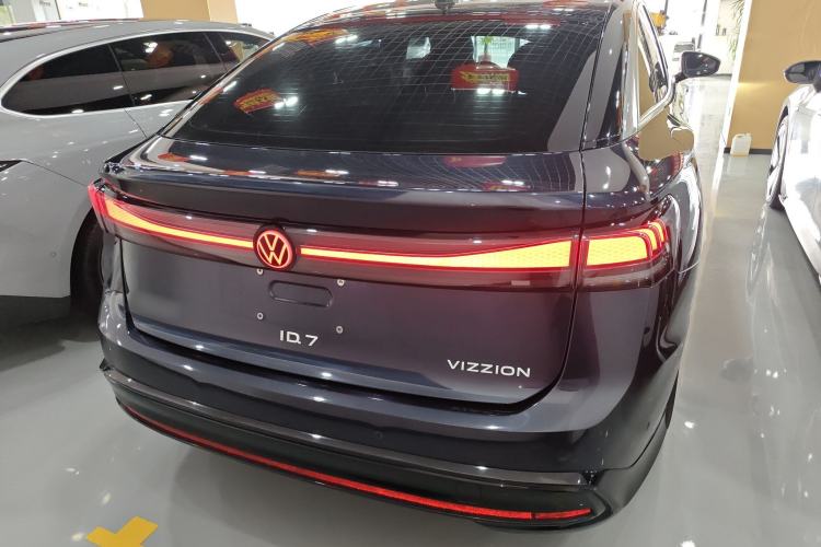 Used Volkswagen ID.7 VIZZION 2024 PRO Model Rear