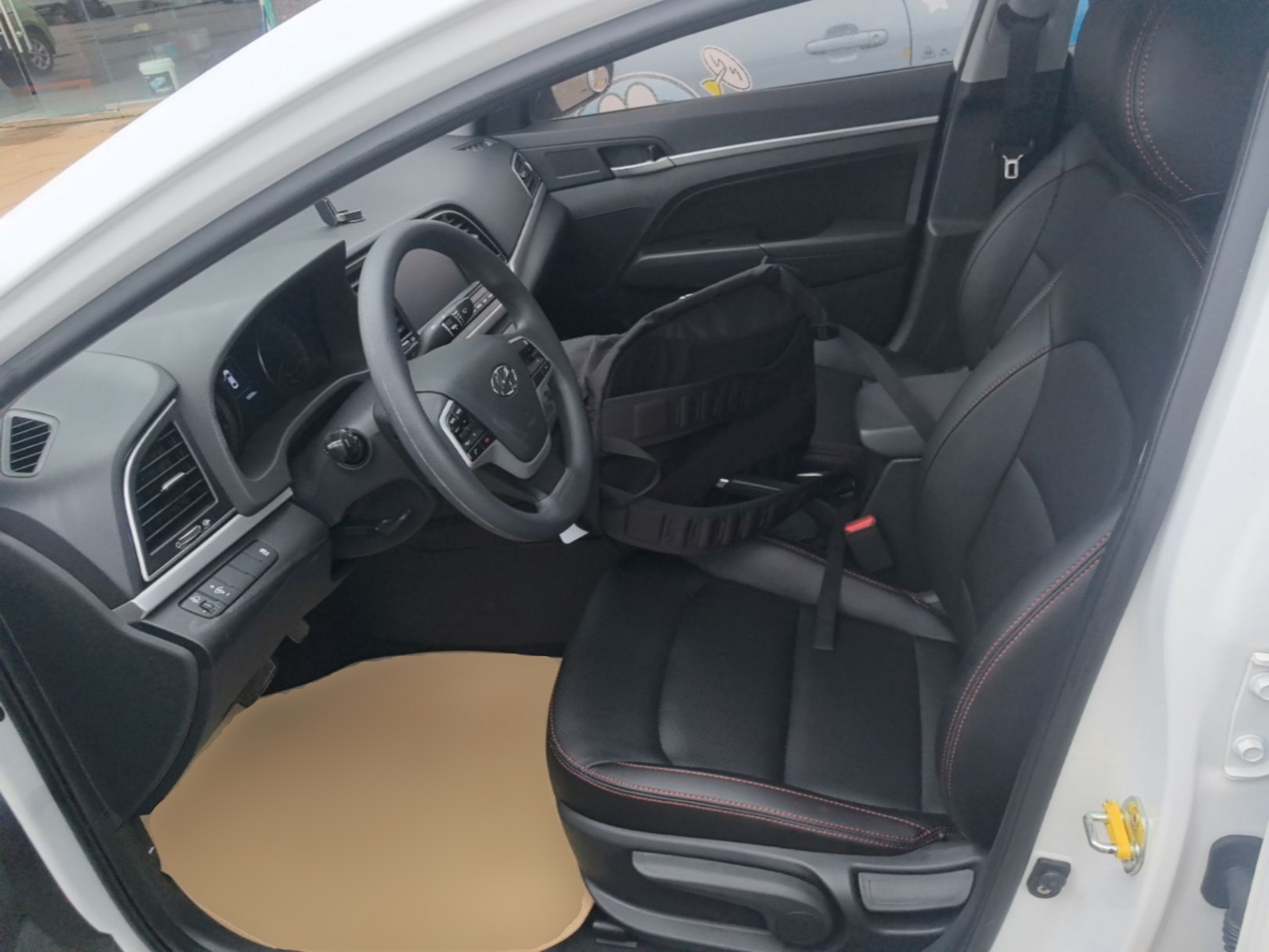 Interior delantero