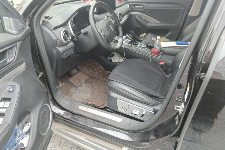 Used Wey VV6 2020 2.0T Two-Wheel Drive Smart Protection+
