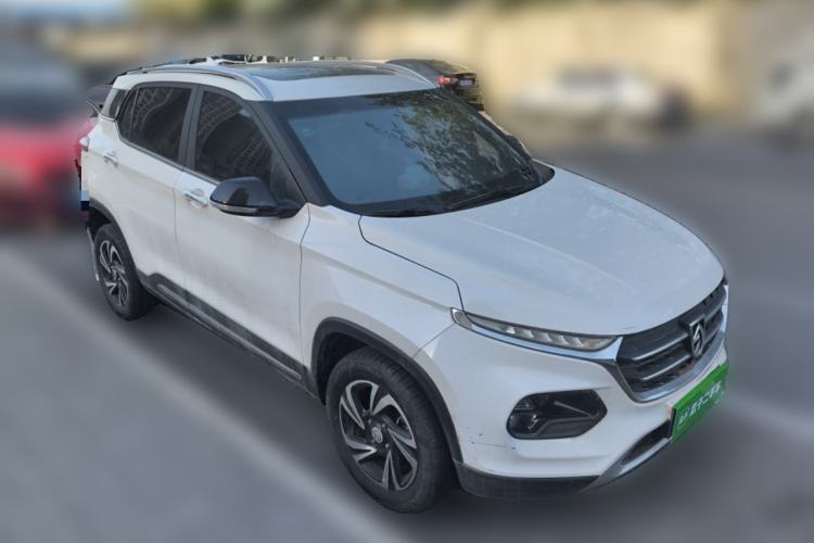 Used Baojun 510 2017 1.5L Manual Luxury Model Front Right 45 Deg