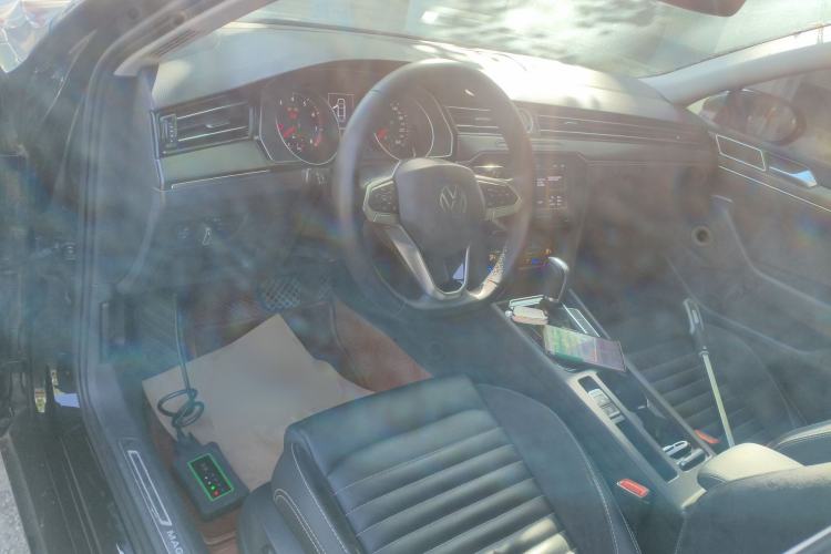 Used Volkswagen Magotan 2020 330TSI DSG Luxury Edition Center Console