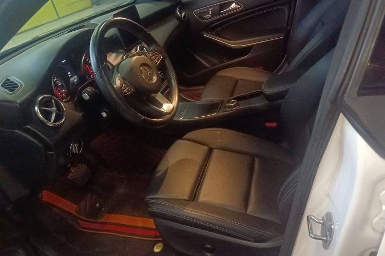 Used Mercedes-Benz CLA 2019 CLA 200 Sport Edition Left Front Seat