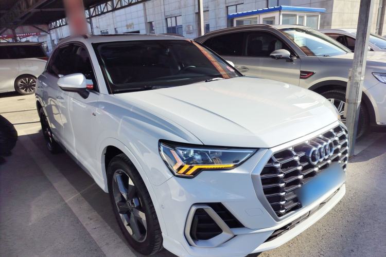 Used Audi Q3 2022 35 TFSI Fashion Dynamic Model
