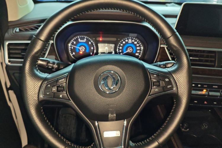 Used Dongfeng Fengon 580 2018 1.5T CVT Luxury Model Steering Wheel