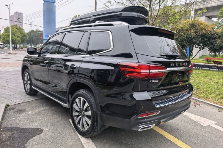 Used Roewe RX8 2019 30T Smart Connectivity Two-Wheel Drive Supreme Flagship Edition
