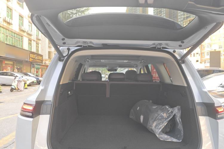 Used Leapmotor C16 2026 Pure Electric 630 LiDAR Zhizun Edition 5 Seats