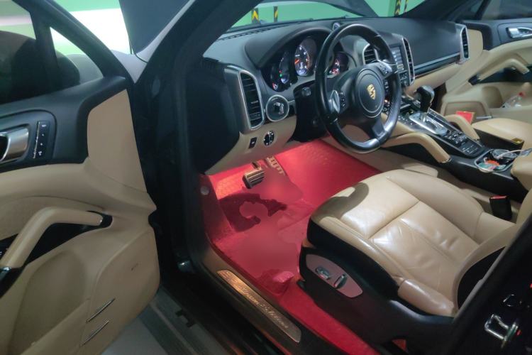 Used Porsche Cayenne 2014 Cayenne Platinum Edition 3.0T