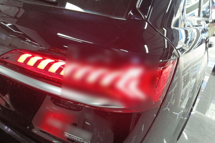 Used Audi Q7 2021 45 TFSI quattro S line Sport model