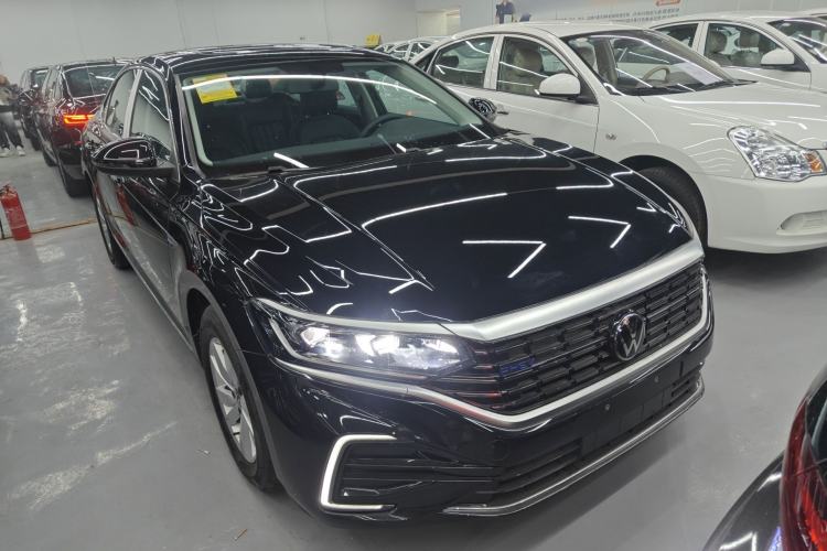 Used Volkswagen Passat New Energy 2025 430 PHEV Hybrid Business Edition Exterior 1