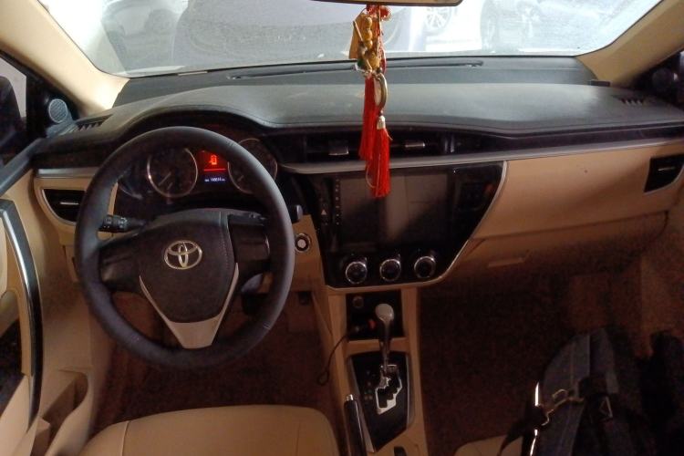 Used Toyota Corolla 2014 1.6L CVT GL-i