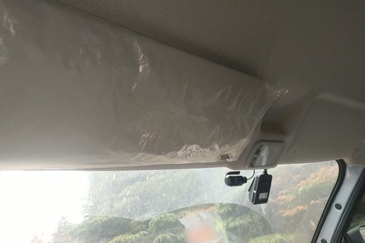 Used Wuling Yangguang 2024 300km Range Practical Window-Sealed Version 60kW
