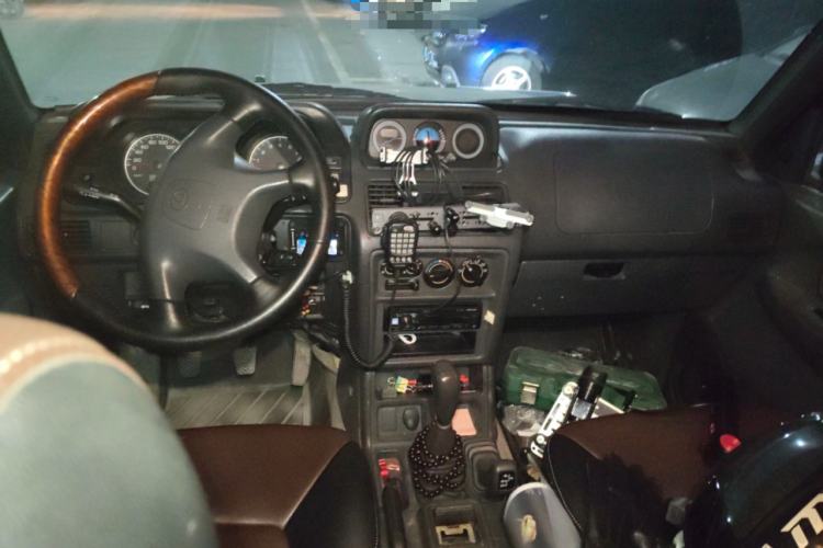 Used Leopaard 6481 2009 2.2L Manual Two-Wheel Drive
