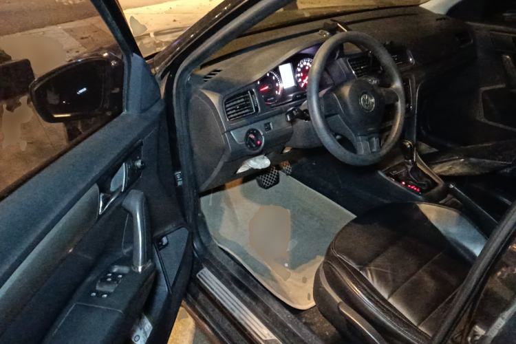 Used Volkswagen Lavida 2013 1.6L Automatic Comfort Edition Driver Seat