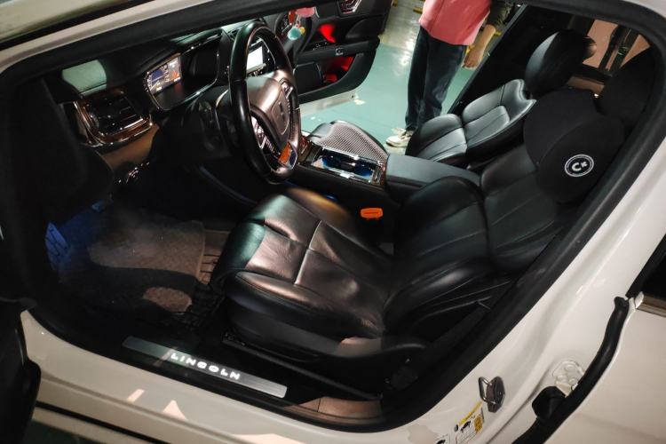 Used Lincoln Continental 2018 2.0T Two-Wheel Drive Luxury Edition
