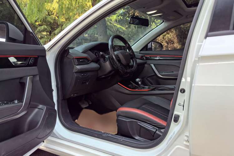 Used Dongfeng Aeolus Yixuan 2021 230T Automatic Glory Edition