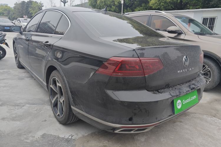 Used Volkswagen Magotan 2023 2 Million Units Commemorative Edition 330TSI DSG Luxury Version Rear Left 45 Deg