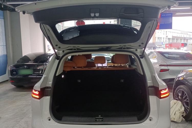 Used Leapmotor C10 2024 410 Comfort Edition Trunk