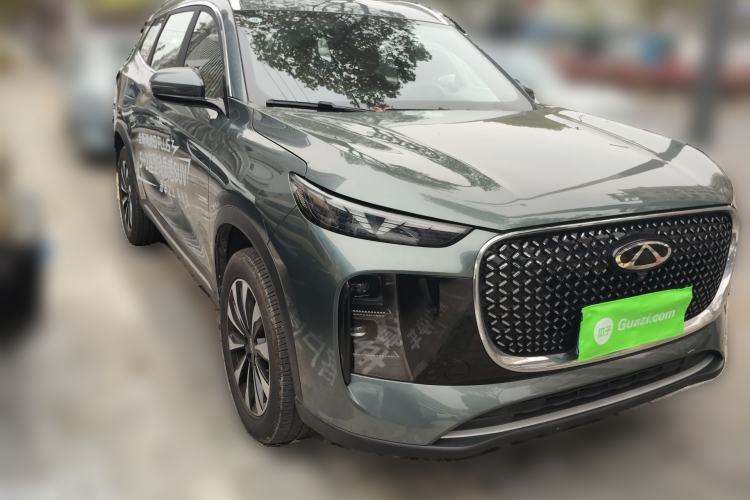 Used Chery Tiggo 8 PLUS 2025 290TGDI DCT Prestige 5-Seater Front Right 45 Deg