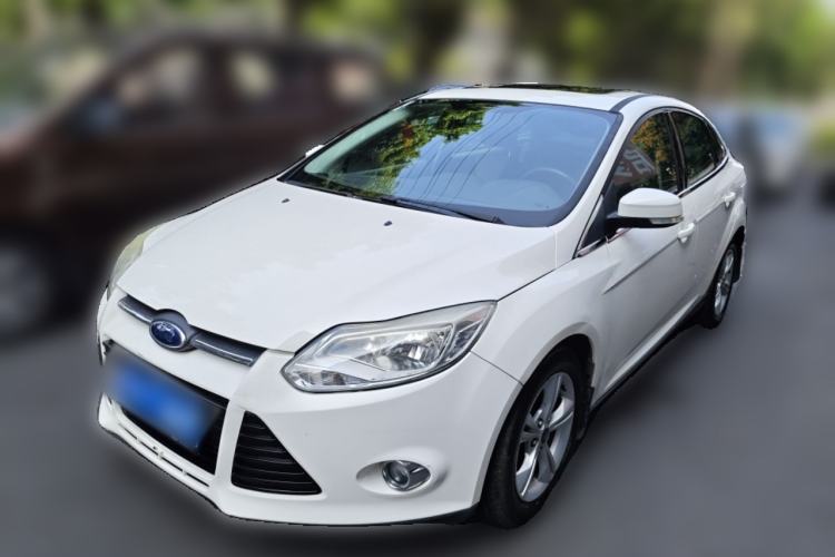 Used Ford Focus 2012 Sedan 1.6L Automatic Fashion Edition