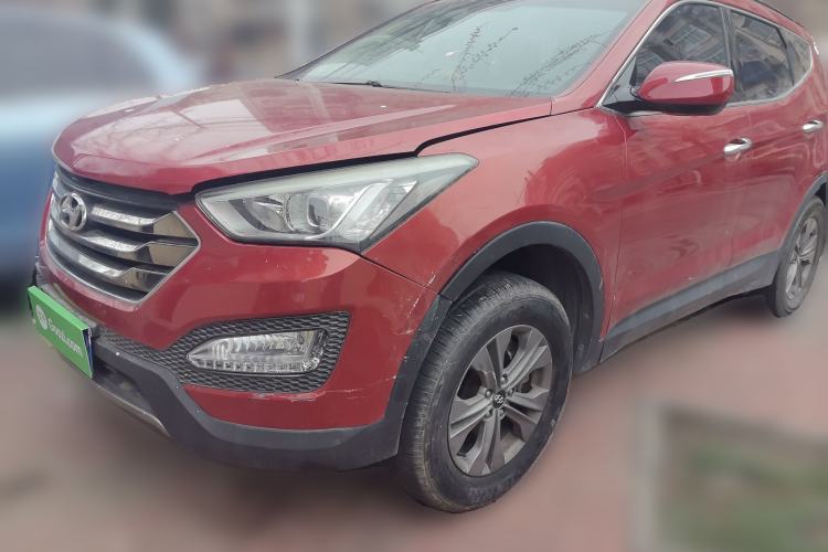 Used Hyundai Santa Fe 2013 Revised Version 2.4L Automatic All-Wheel Drive Smart Type