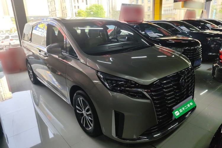 Used Buick GL8 2023 ES Lu Zun Deluxe Model
