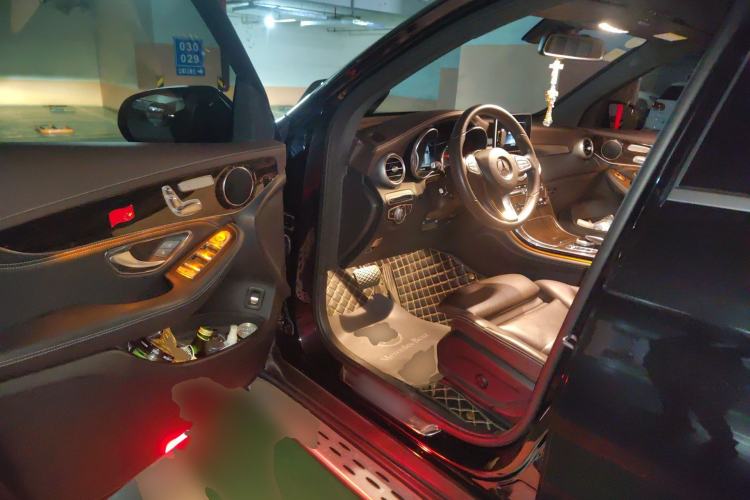 Used Mercedes-Benz GLC 2019 GLC 260 L 4MATIC Dynamic Model Driver Seat