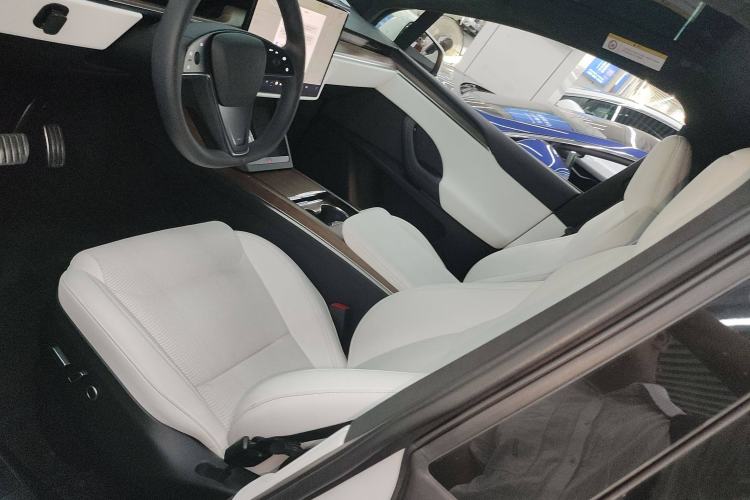 Used Tesla Model X 2023 Dual-Motor All-Wheel-Drive Version