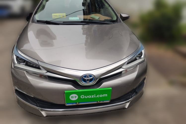 Used Toyota Corolla 2018 Dual-Engine 1.8L E-CVT Smart Edition
