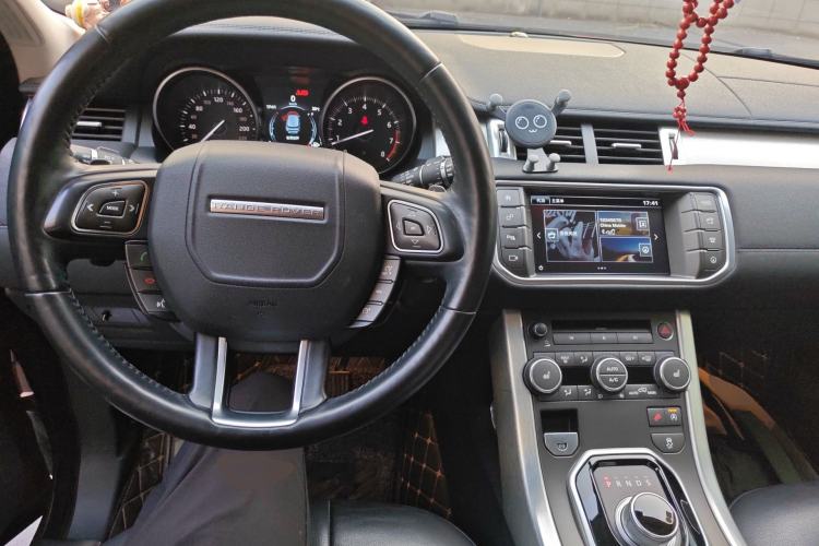 Used Land Rover Range Evoque 2016 2.0T SE Smart Glow Edition
