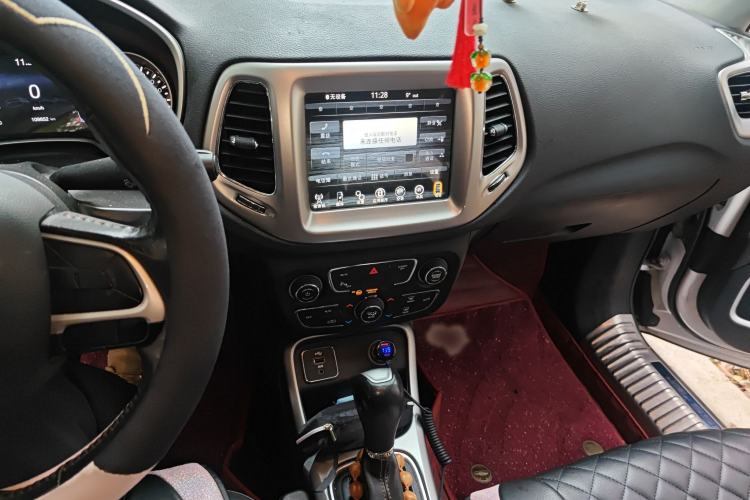 Used Jeep Compass 2017 200T Automatic Family Edition