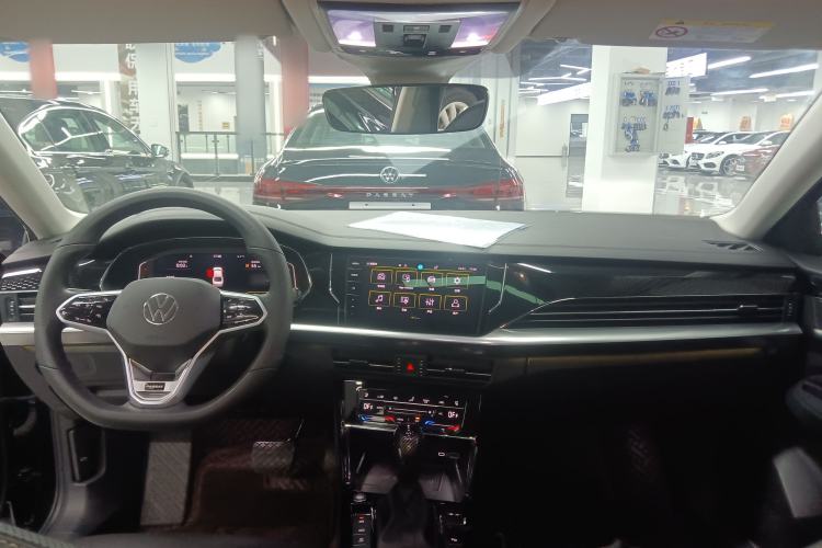 Used Volkswagen Passat 2023 Restyled 330TSI Starry Luxury Edition
