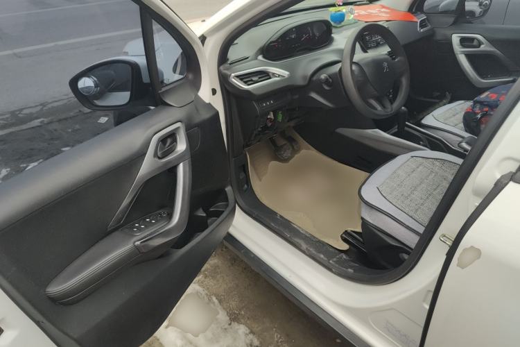 Used Peugeot 2008 2018 1.6L Automatic Trend Edition