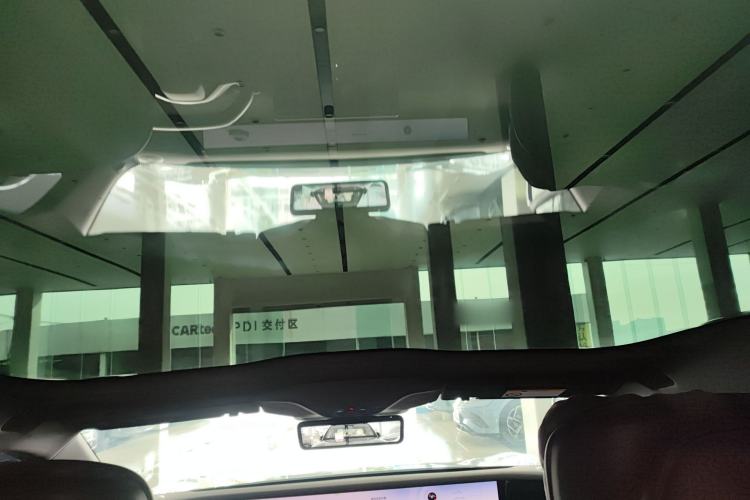 Used Avatr 06 2025 Ultra Pure Electric Edition Headliner