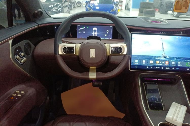 Used Avatr 11 2025 Year Updated Max Extended-Range Version Steering Wheel