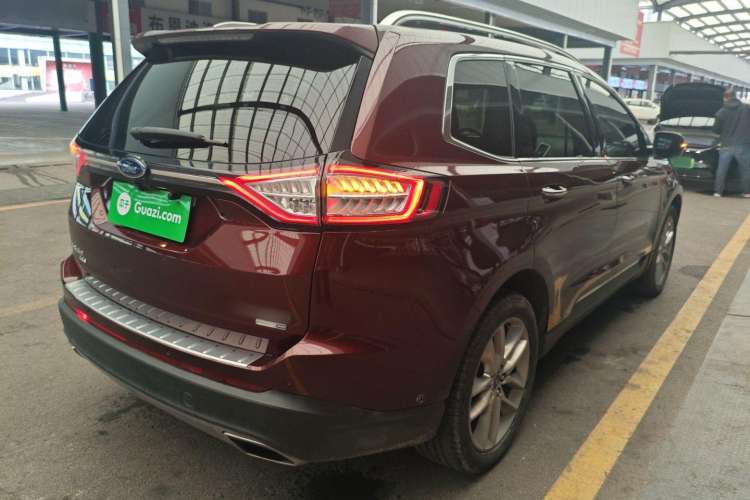 Used Ford Edge 2018 EcoBoost 245 Four-Wheel Drive Titanium 7-Seater
