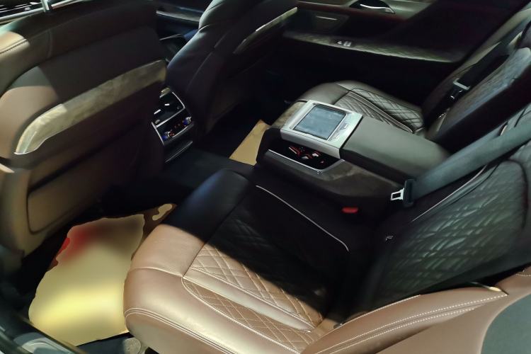 Used BMW 7 Series 2019 Restyled 740Li Leading Luxury Package
