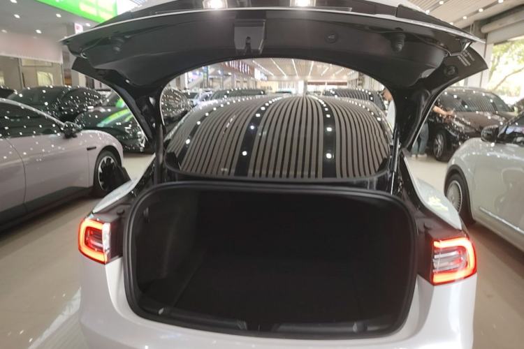Used Tesla Model 3 2022 Rear-Wheel-Drive Version
