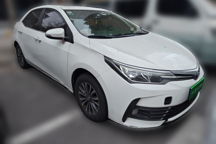 Used Toyota Corolla 2017 Revised Version 1.2T S-CVT GL-i Leather Edition Front Right 45 Deg
