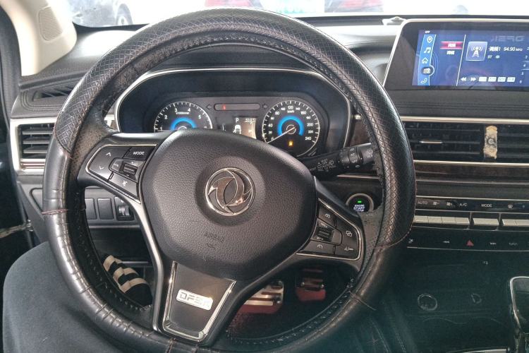 Used Dongfeng Fengon 580 2017 1.5T CVT Smart Style Model