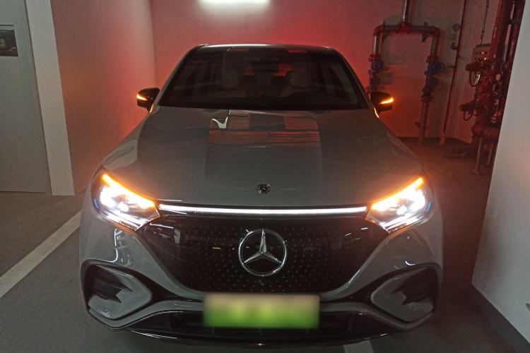 Used Mercedes-Benz EQE SUV 2024 500 4MATIC Flagship Edition Front