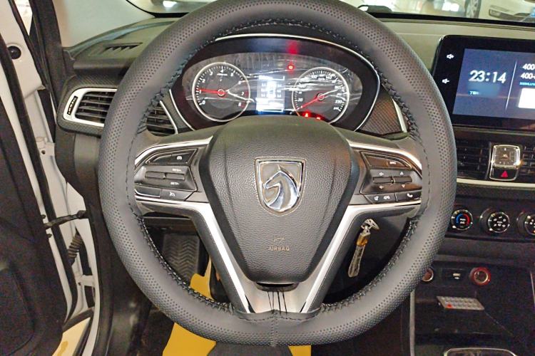 Used Baojun 730 2021 1.5L Manual Fashion Version 7 Seats