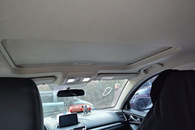 Used Mazda 3 Axela 2014 Sedan 1.5L Automatic Prestige Model Headliner