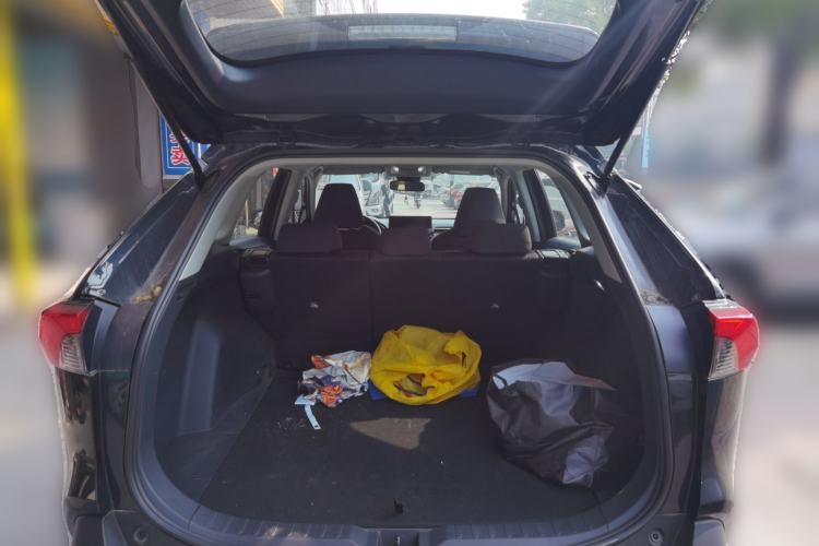 Used Toyota RAV4 2024 2.0L CVT Two-Wheel Drive Urban Edition
