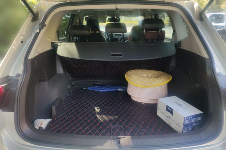 Used Volkswagen Tiguan L 2017 330TSI Automatic Two-Wheel Drive Luxury Edition
