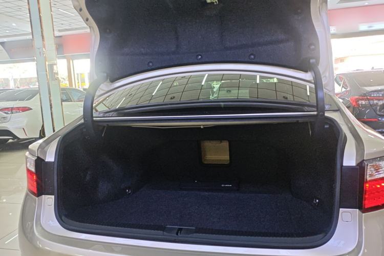 Used Lexus ES 2014 250 Elite Edition
