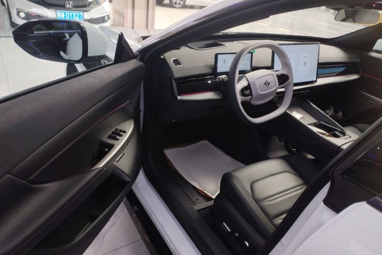 Used Dongfeng eπ eπ007 2024 620 Pro Version