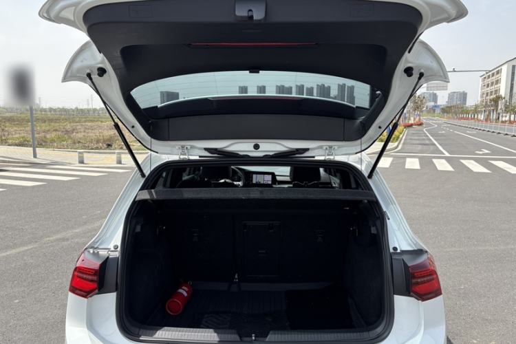 Used Volkswagen Golf 2024 280TSI DSG R-Line 50th Anniversary Edition
