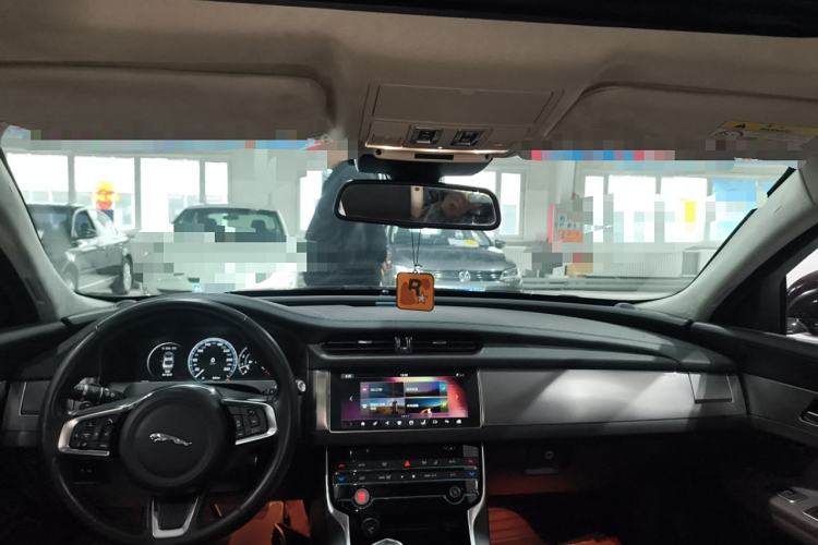 Used Jaguar XFL 2018 XFL 2.0T 250 PS Luxury Edition
