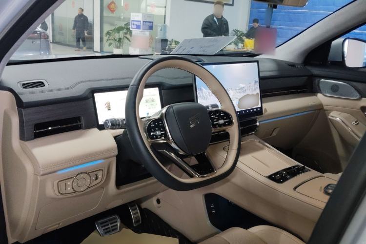 Used JETOUR Shanhai L9 2025 1.5TD 2DHT Flagship Edition 6 Seats
